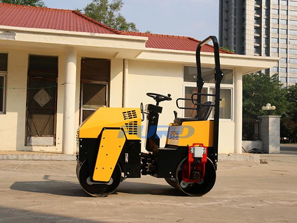 關(guān)于小型壓路機(jī)變速箱的保養(yǎng)知識你知道多少？